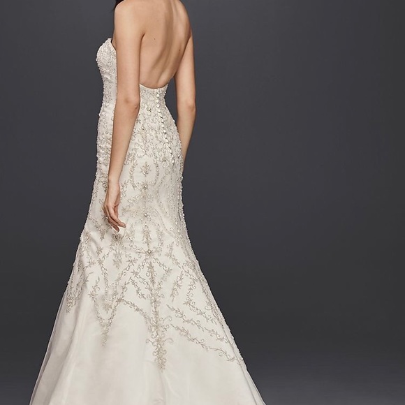 Oleg Cassini Cream Bridal Gown size 12P - Picture 2 of 5